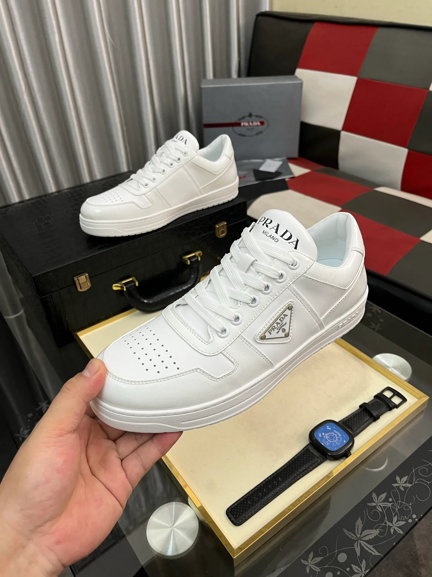 Men's shoes 💰560⌚️⌚️【PRADA】Prada - high-end quality original order 🔍🔍🔍 casual sports shoes - upper: 🔝 Nappa calfskin, brand high satin hollow canvas, shoe body sewn brand metal fasteners, tongue injection molded brand logo - lining: water-dyed cowhide - outsole: ultra-light TPU foam rubber; two-color molded outsole -Ultra-high quality control and fine workmanship: highlighted (high-end, extravagance, and class) -Size: 38-444️⃣colors available